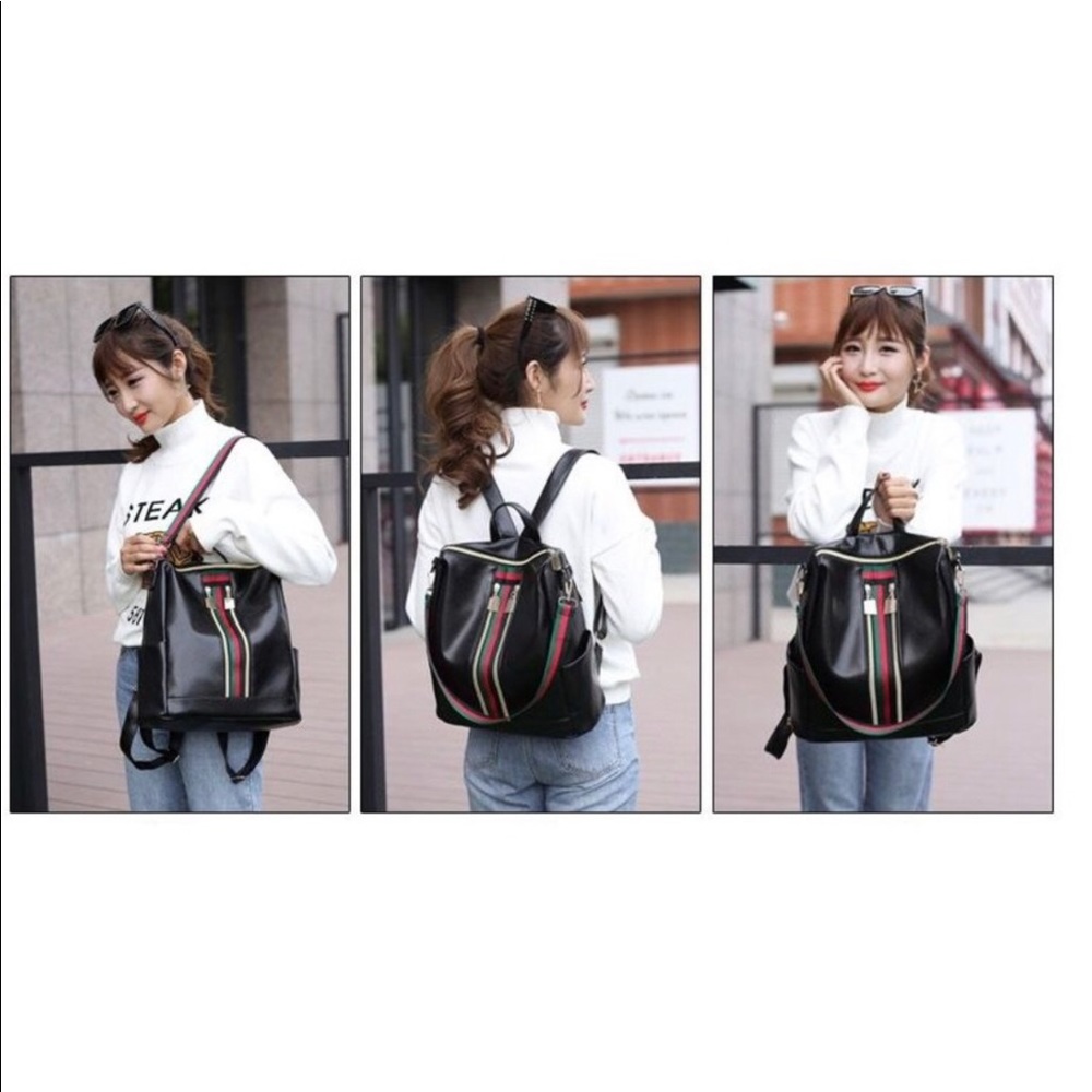 Mini Double Strap Oxford Backpack 🎒 - Picture 4 of 12